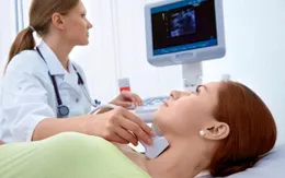 U tuyến giáp lành tính có phải mổ hay không?