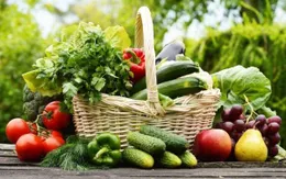 Ăn nhiều rau quả, giảm triệu chứng vẩy nến