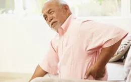 Nguyên nhân gây đau thắt lưng ở người cao tuổi