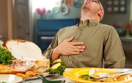 Làm cách nào bảo vệ dạ dày trong ngày nghỉ lễ?
