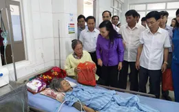 Bộ trưởng Bộ Y tế kiểm tra công tác y tế cơ sở tại Nam Định