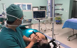 Đau đầu cả tháng, bé trai 11 tuổi phát hiện u não