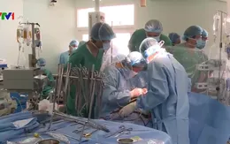 Cứu sống bé sơ sinh 1 ngày tuổi bị dị tật tim bẩm sinh