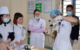 Chuyển giao kỹ thuật mới điều trị thoái hóa khớp gối cho bệnh viện miền núi