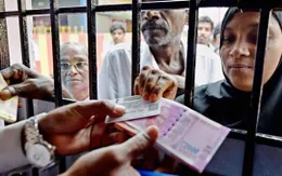 Người dân Ấn Độ vẫn trung thành với thanh toán tiền mặt