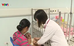 Cách chăm sóc khi trẻ bị tiêu chảy do Rotavirus
