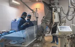 Cảnh báo nguy cơ đột quỵ từ thói quen đi bộ lúc sáng sớm giữa trời giá lạnh