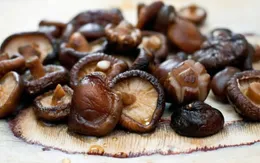 Nấm hương giúp giảm lượng cholesterol