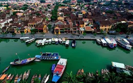 Nhìn từ trên cao Hội An lung linh như một bức tranh