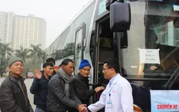 "Chuyến xe yêu thương" đưa người bệnh về quê đón Tết