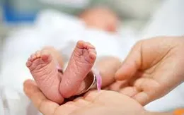 Giao nhầm trẻ sơ sinh được xếp vào danh mục sự cố y khoa nghiêm trọng