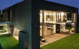 Khám phá “ngôi nhà chống zombie” siêu kiên cố của tỷ phú Ba Lan