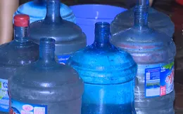 Ngăn chặn việc tăng giá bất hợp lý nước đóng chai, đóng bình
