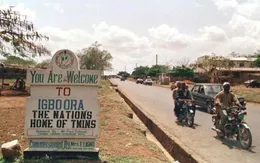 Khám phá thủ phủ sinh đôi ở Nigeria