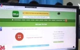 TP.HCM: Học sinh thi học kỳ bằng điện thoại, máy tính