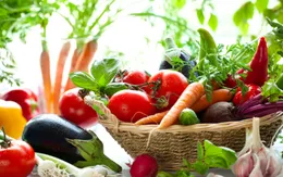Rau củ sống có thể giết chết những vi khuẩn có lợi cho sức khỏe con người