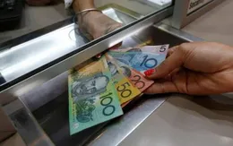 Australia hạn chế sử dụng tiền mặt