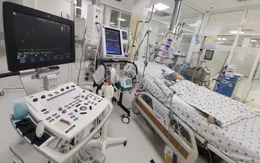 Suy hô hấp nguy kịch, bé 30 tháng được hồi sinh nhờ "tim, phổi nhân tạo"