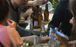 Rượu, bia và sức khỏe ngày Tết: Nếu uống, dừng ở ngưỡng nào?