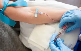 Người đàn ông bị phạt 4 tháng tù vì hiến máu nhiễm HIV
