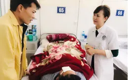 Mù mắt do vàng mã phát nổ trong lúc đốt