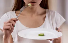 Rối loạn ăn uống làm tăng nguy cơ sinh non