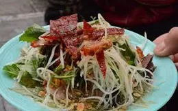 Bà bầu cẩn thận với nộm đu đủ