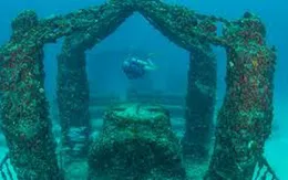 Thành phố người chết dưới lòng đại dương