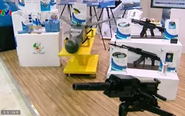 Iran công bố khí tài quân sự mới