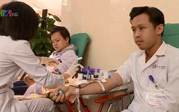 Ngày hội hiến máu "Blouse trắng - Trái tim hồng"