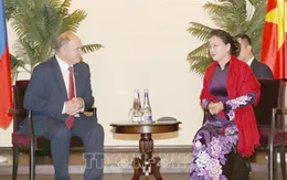 Chủ tịch Quốc hội gặp lãnh đạo Đảng Cộng sản Liên bang Nga