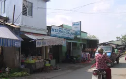 Thu hồi đất xây chợ nhưng lại cấp đất cho người khác