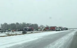 Mỹ: Tai nạn xe khiến 3 người thiệt mạng và 4 người bị thương