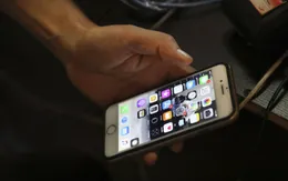 Quan ngại về an ninh, Iran cắt dịch vụ Internet cho điện thoại di động