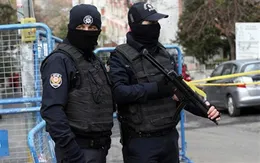 Bắt giữ 100 đối tượng tình nghi khủng bố tại Thổ Nhĩ Kỳ