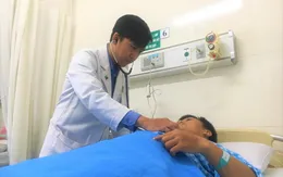 Suýt chết vì nhồi máu cơ tim khi... đang đá bóng