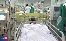 Nguy kịch vì uống phải rượu làm bằng cồn công nghiệp