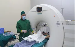 Bệnh viện Phổi Trung ương: Lần đầu triển khai đốt u phổi bằng vi sóng dưới hướng dẫn cắt lớp vi tính