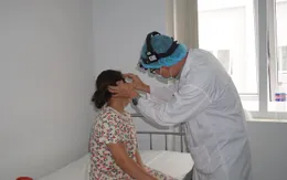 Tác hại khôn lường khi tự ý điều trị viêm tai giữa