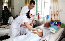 Viêm phúc mạc mật hoại tử, cụ ông gần 100 tuổi được hồi sinh kỳ diệu