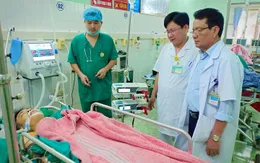 Cứu nạn nhân tai nạn giao thông gãy 10 xương sườn, dập phổi