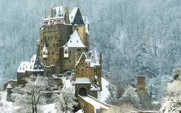 Top 10 lâu đài đẹp nhất mọi thời đại