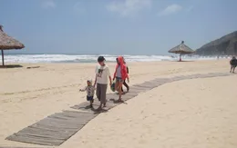 Chăm sóc làn da thế nào cho những chuyến đi biển