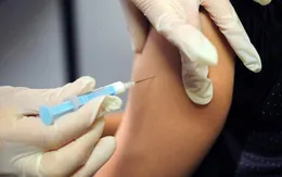 Vẫn có thể mắc sởi dù đã tiêm vaccine phòng bệnh