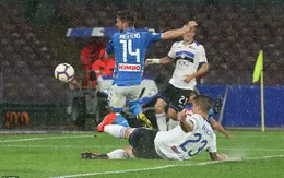 Ngôi Á quân Serie A của Napoli bị "đe dọa" sau trận thua trên sân nhà