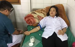 Nhân viên y tế tại đảo Bạch Long Vĩ hiến máu cứu bệnh nhân nữ chửa ngoài tử cung vỡ