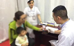 Chế độ ăn không hợp lý, bé trai 2 tuổi đã mắc trĩ