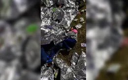 Hình ảnh đáng thương của những đứa trẻ ở biên giới Mỹ - Mexico