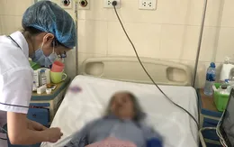 Táo bón, đầy tức bụng thường xuyên, cụ bà 86 tuổi phát hiện ung thư đại trực tràng