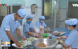 Về Đồng Tháp thưởng thức bì mắm Lấp Vò